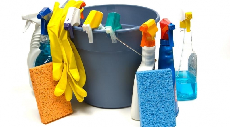 Чем мыть линолеум: как обновить в домашних условиях, уход за полом и лучший рельеф, чистка и полировка, средства