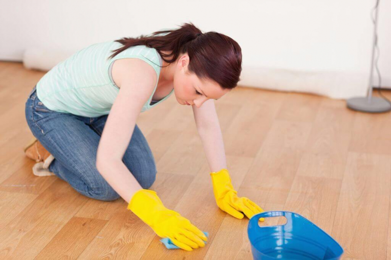 Как отмыть линолеум после ремонта: уход в домашних условиях