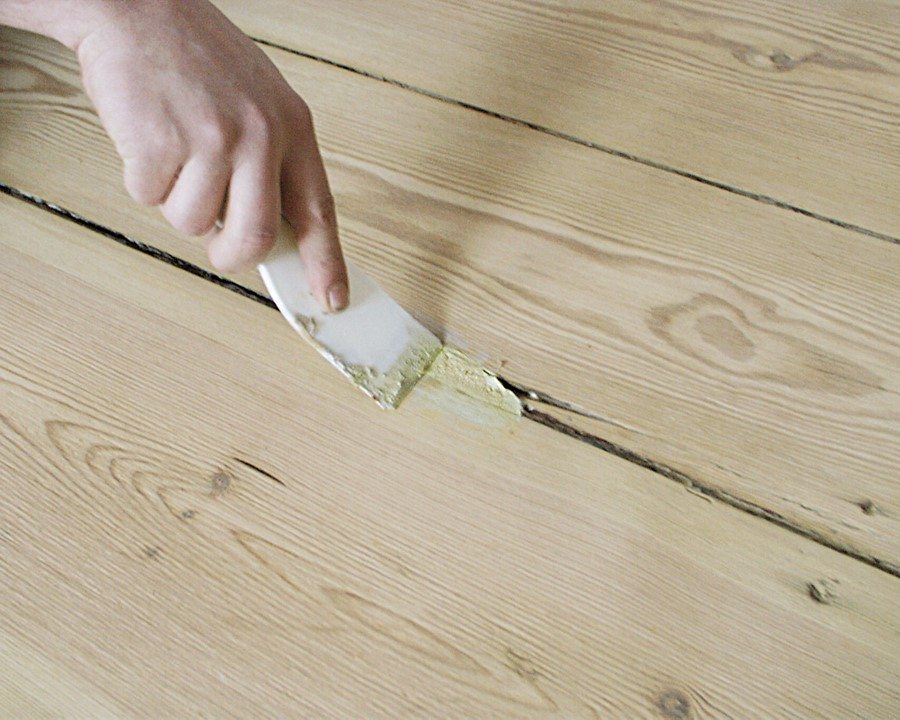 Ковролин на деревянный пол: как правильно стелить