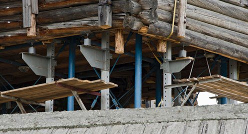 ремонт деревянного дома своими руками